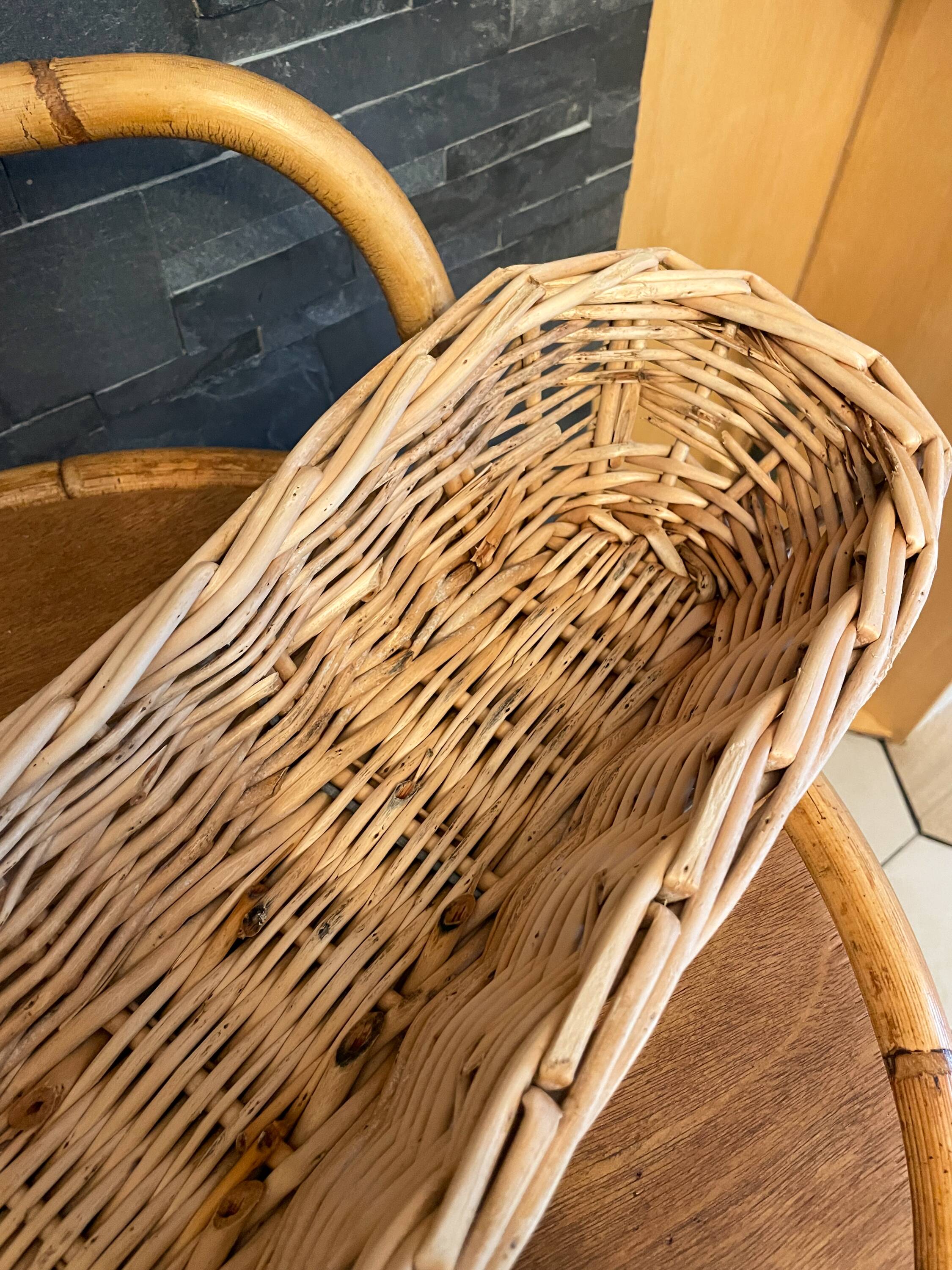 Antique wicker baker's basket - 64cm