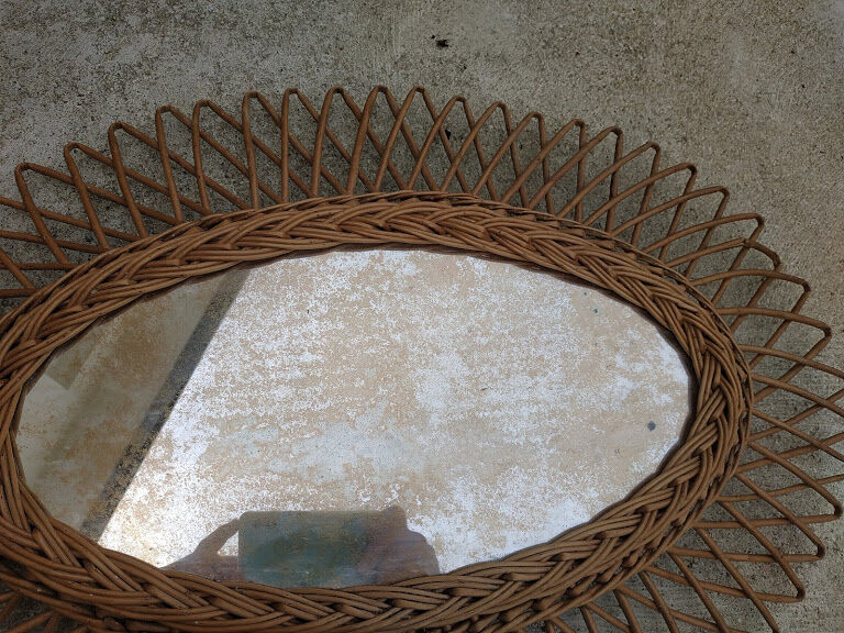 Vintage sun mirror in rattan 63x64cm