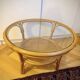 Table Basse Ronde Vintage en rotin avec plateau en verre et cannage