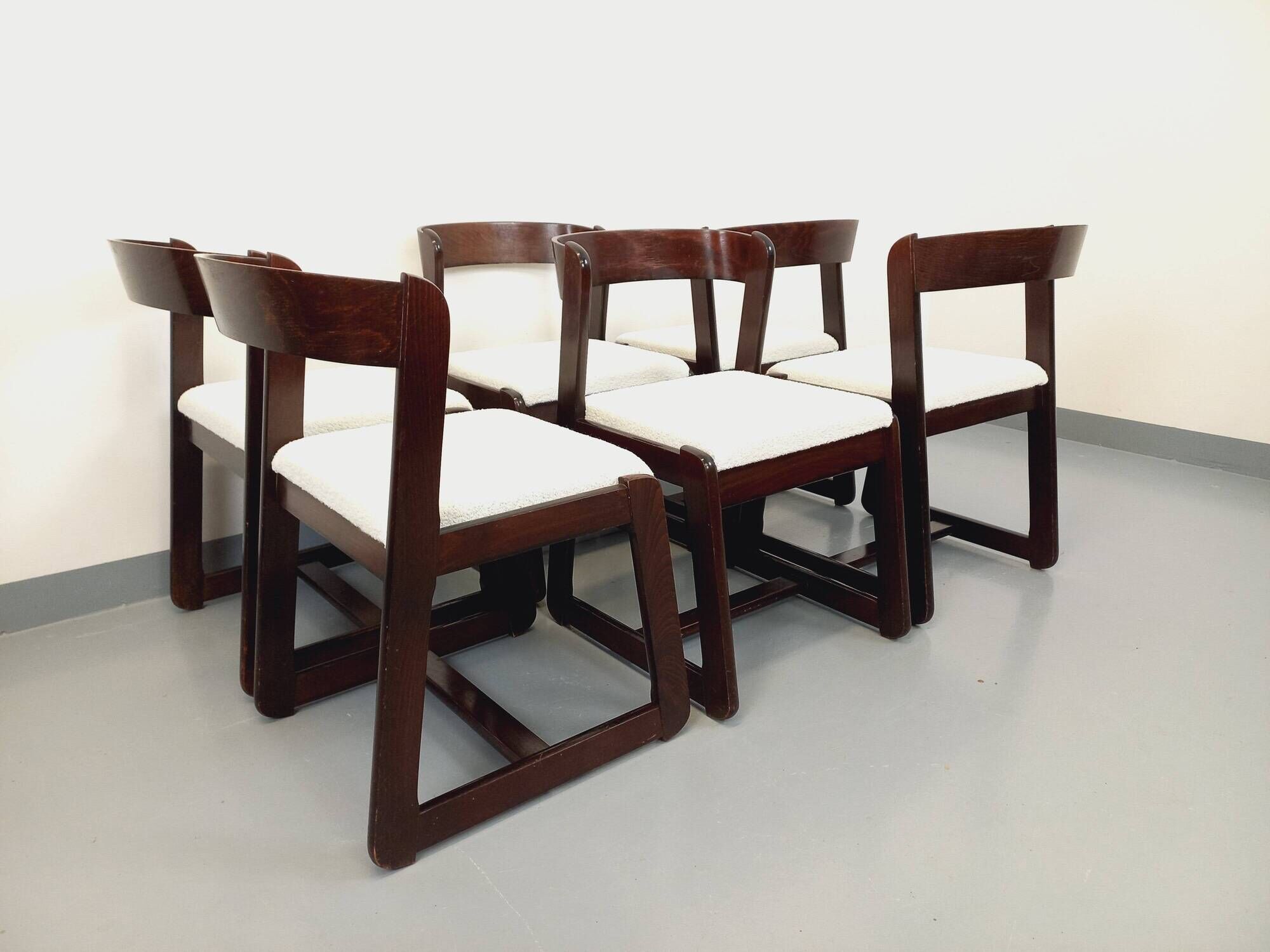 Set of 6 vintage Italian sleigh chairs by Mario Sabot