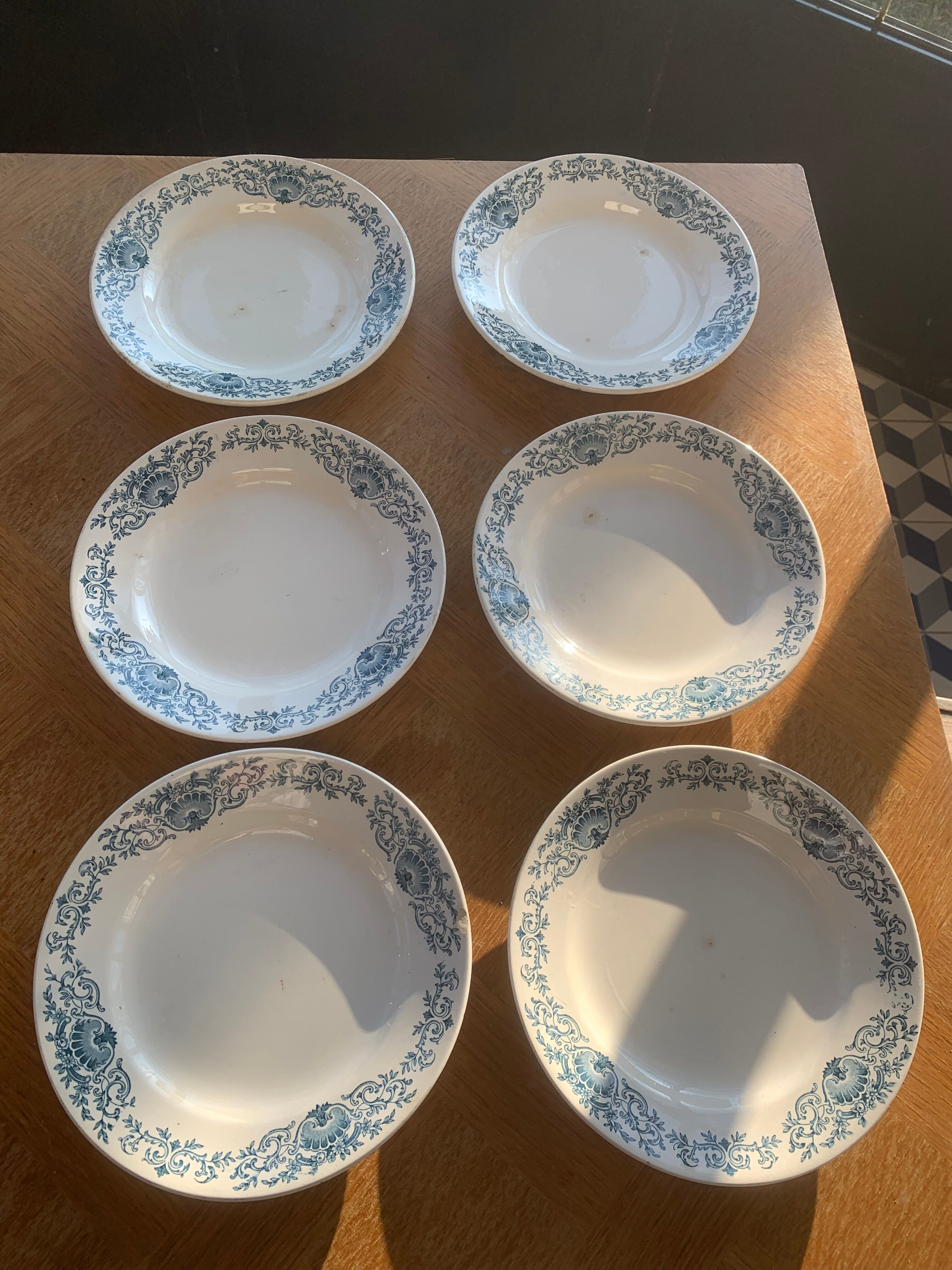 6 flat plates model shell longchamp iron earth art deco