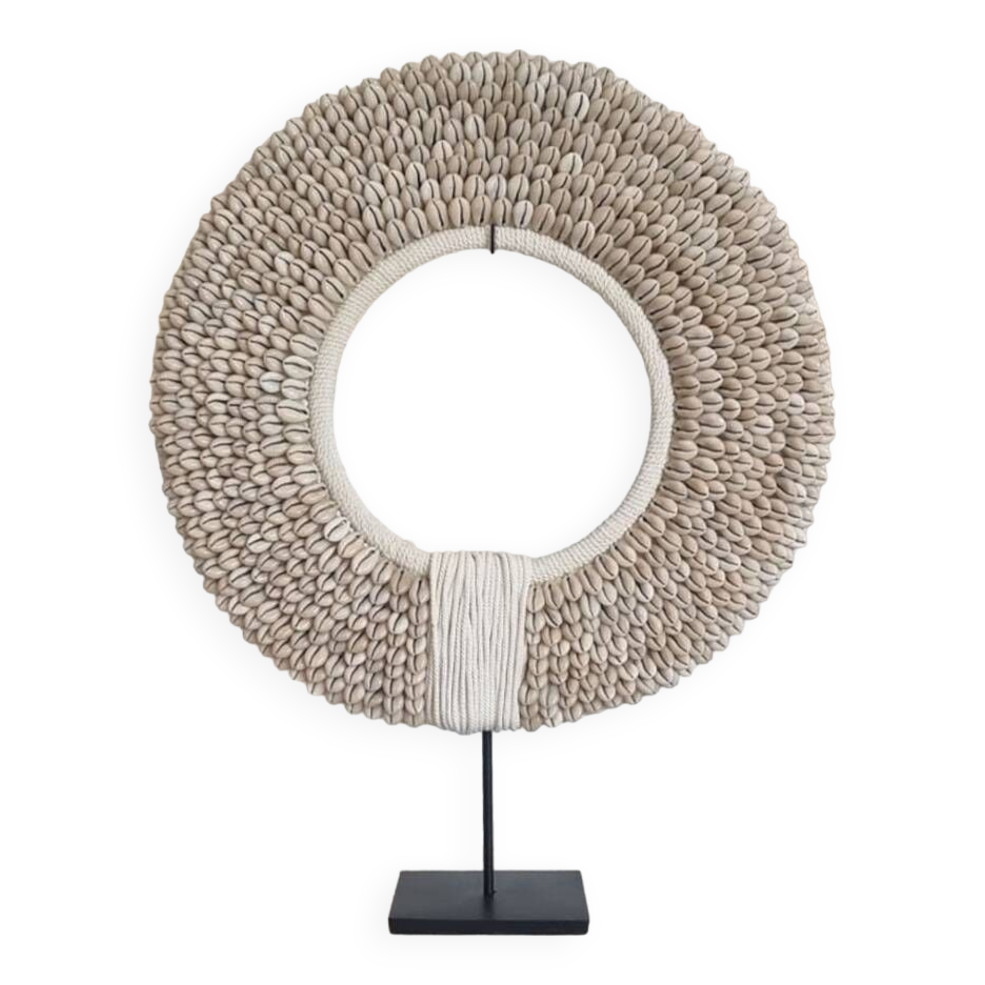 Decorative Papuan shell necklace