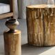 Table d'appoint en bois pétrifié orange doré et blanche ovale H46 D38 - 333