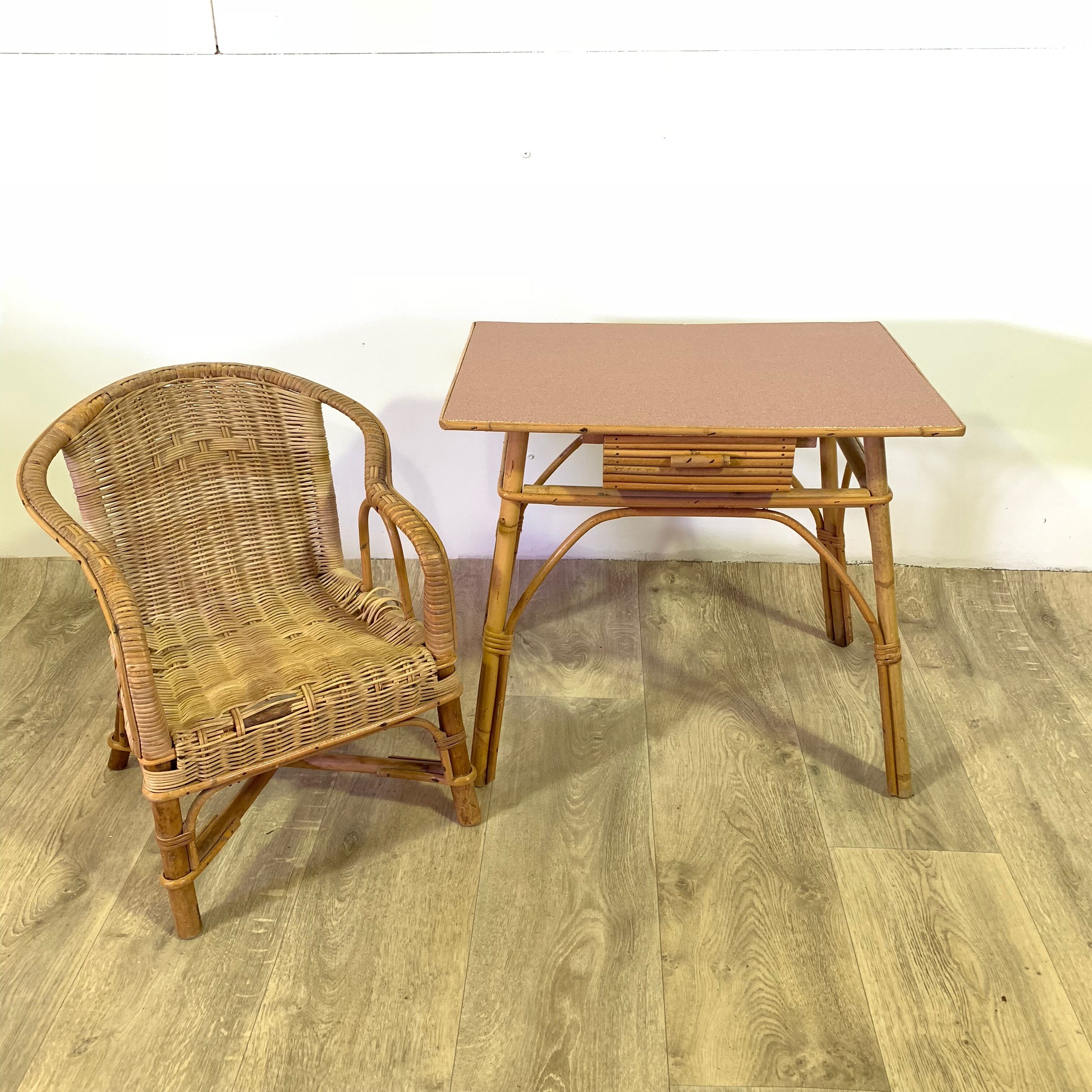 Rattan child desk and Chair
