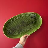 Oval fish dish