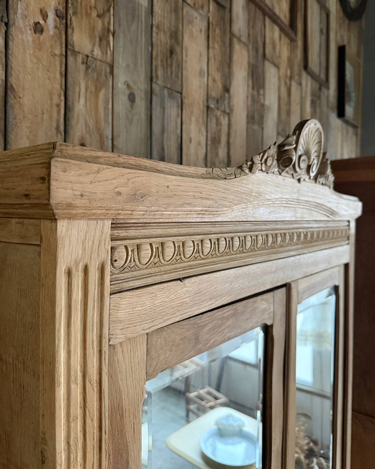 Art Deco oak wardrobe (renovated)