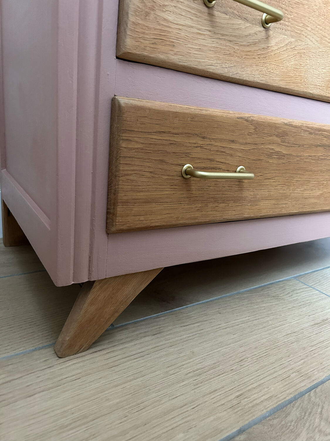 Compass feet dresser