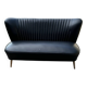 Canapé cocktail mid-century noir en vinyle avec pieds en hêtre, banquette 2 places années 1950