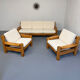 Canapé en pin massif et bouclette design scandinave des années 70