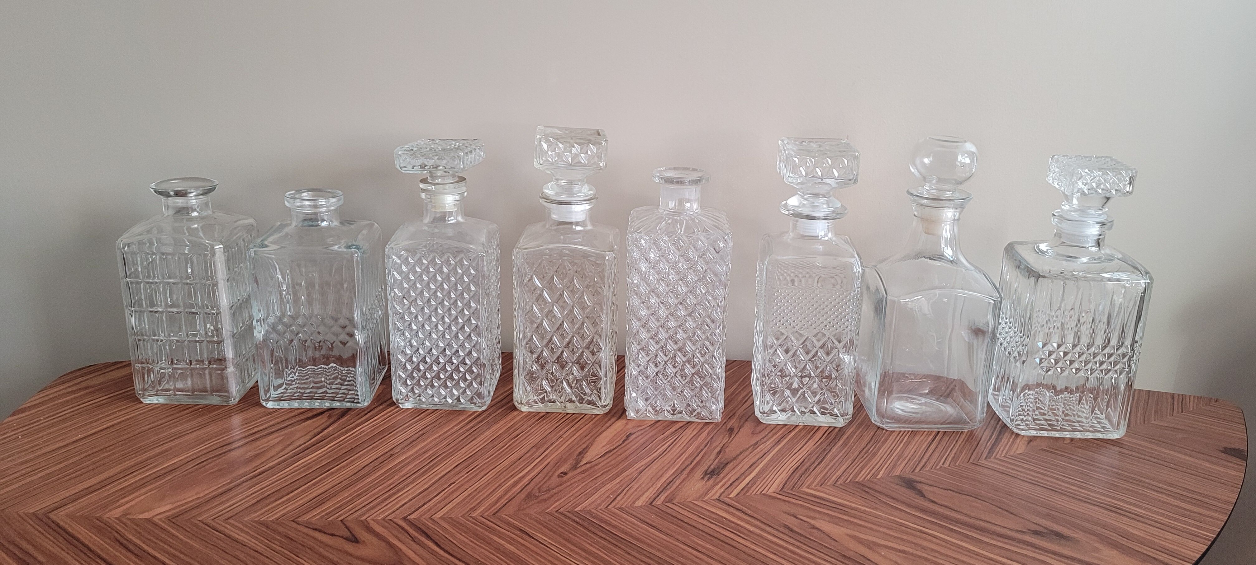 PROJET PRO Emilie - lot de 32 carafes