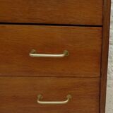 Vintage dresser