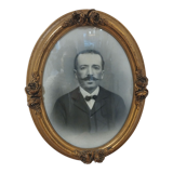 Oval frame portrait