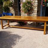 Farmhouse table
