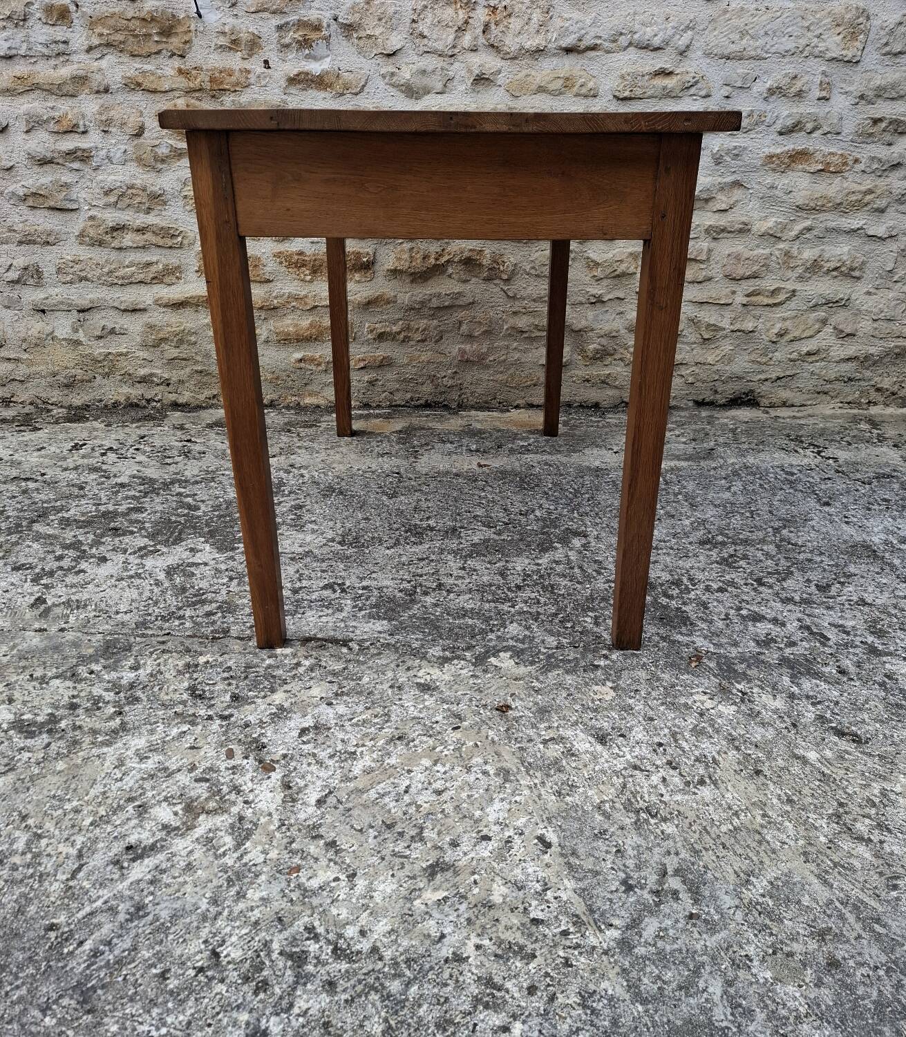 Oak farmhouse table 129 cm x 68 cm