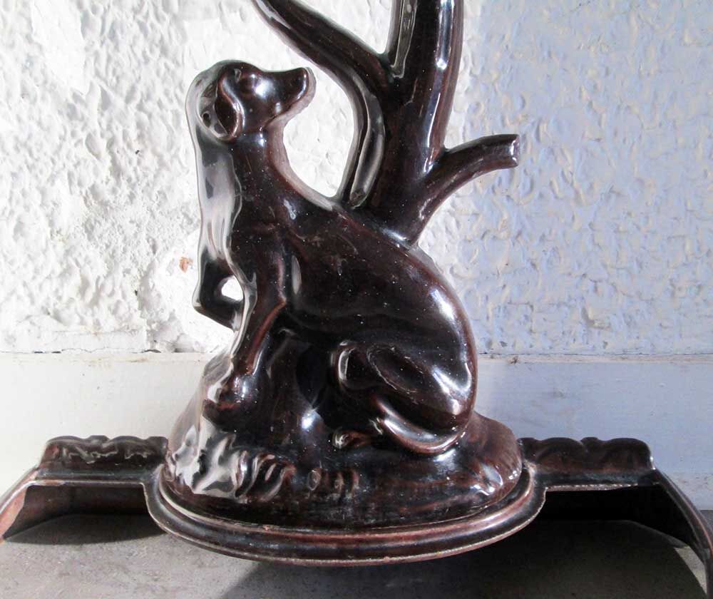 Enamelled cast iron umbrella stand
