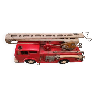 Gozan brand fire truck