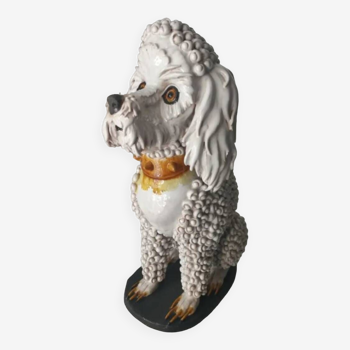 Sculpture en céramique vitrée d’animal de chien scellé