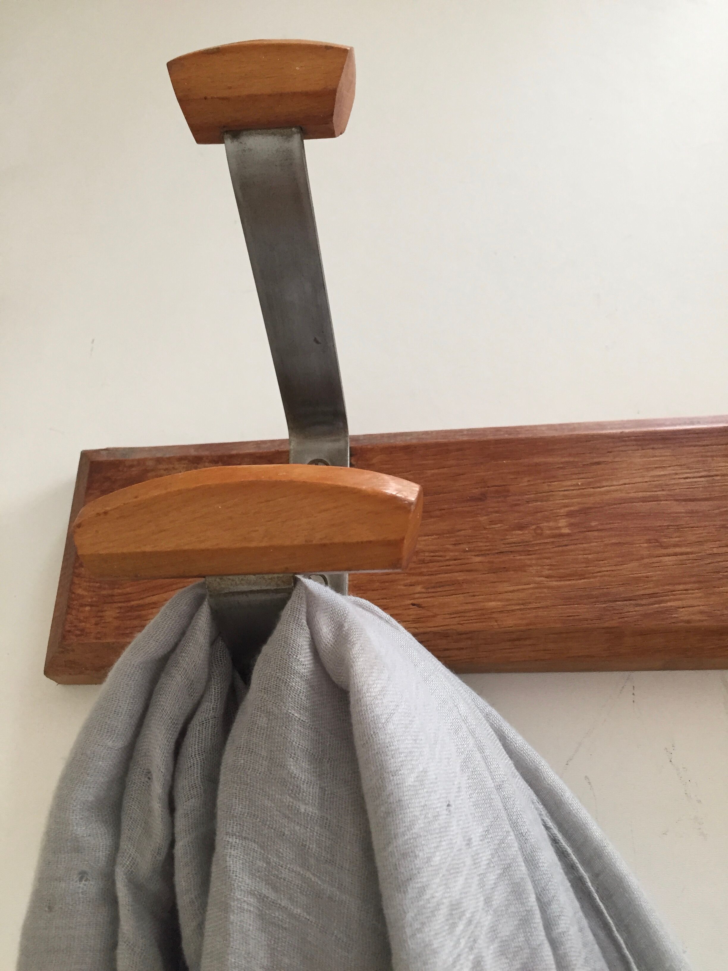 Portemanteau de deux patères art-déco
