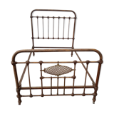 Iron bed garden bench