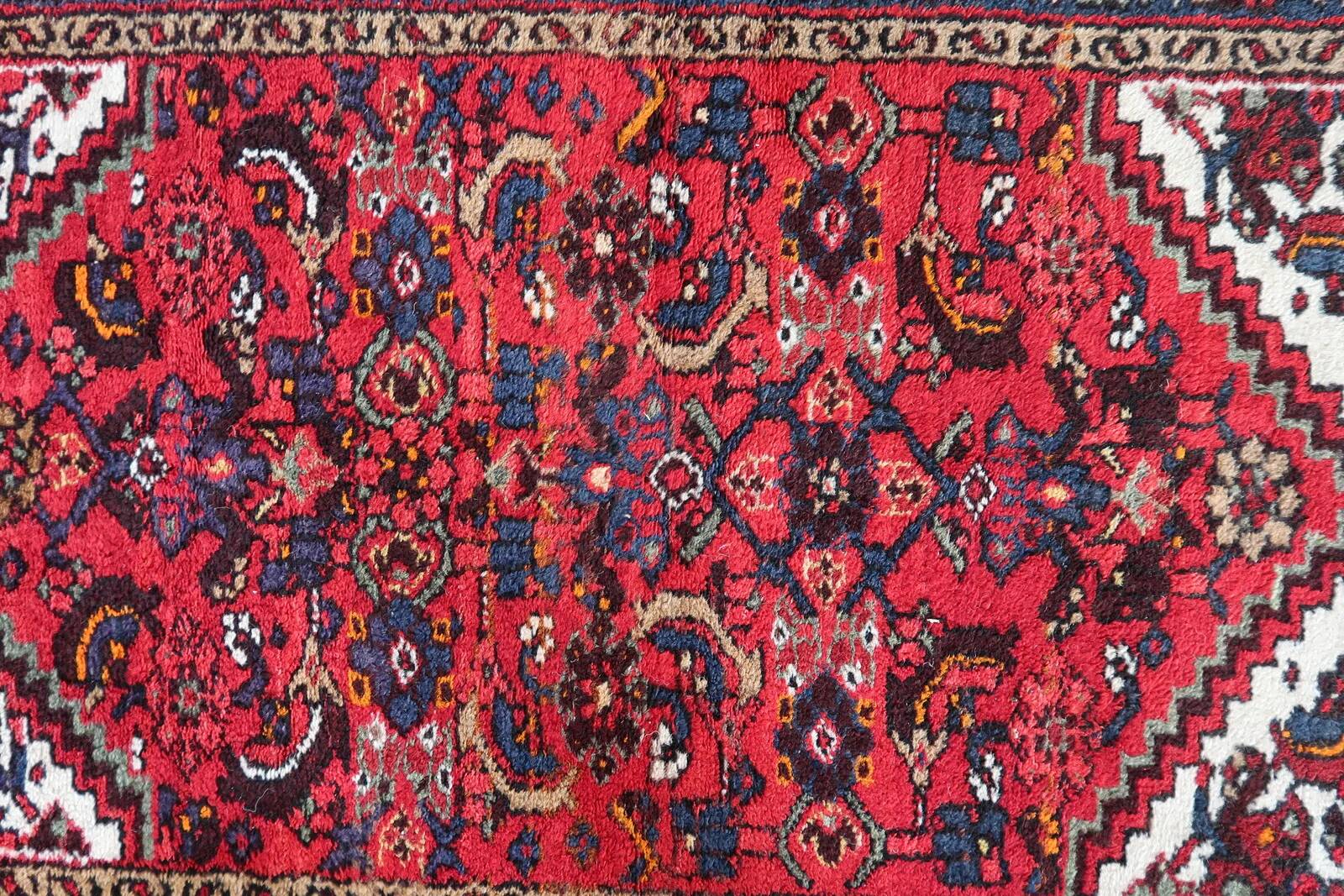 Handmade vintage Persian Hamadan rug 103cm x 142cm 1970s - 1C1170