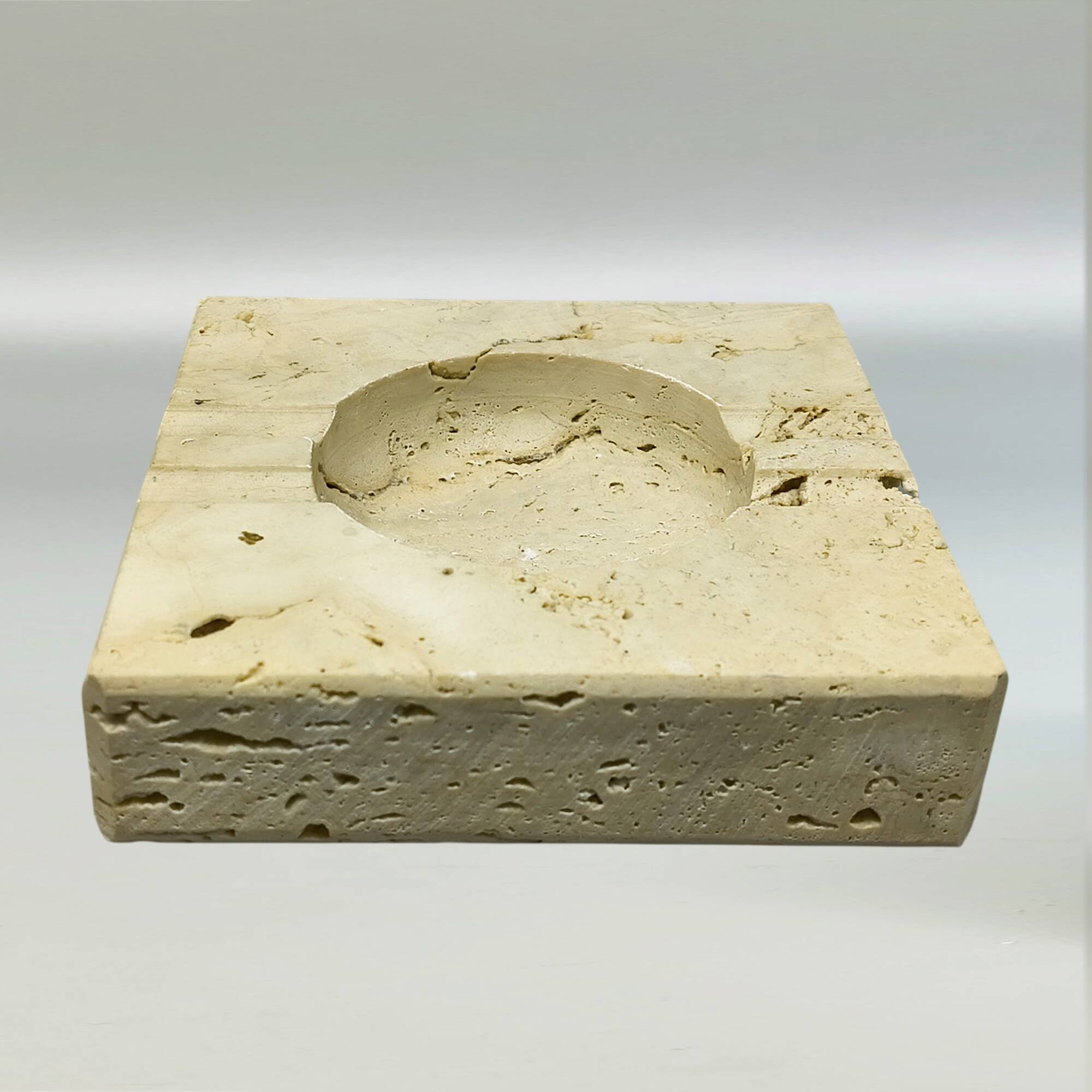 Rare 1970s travertine smoking set by Enzo Mari for Fratelli Mannelli