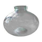 Glass vase