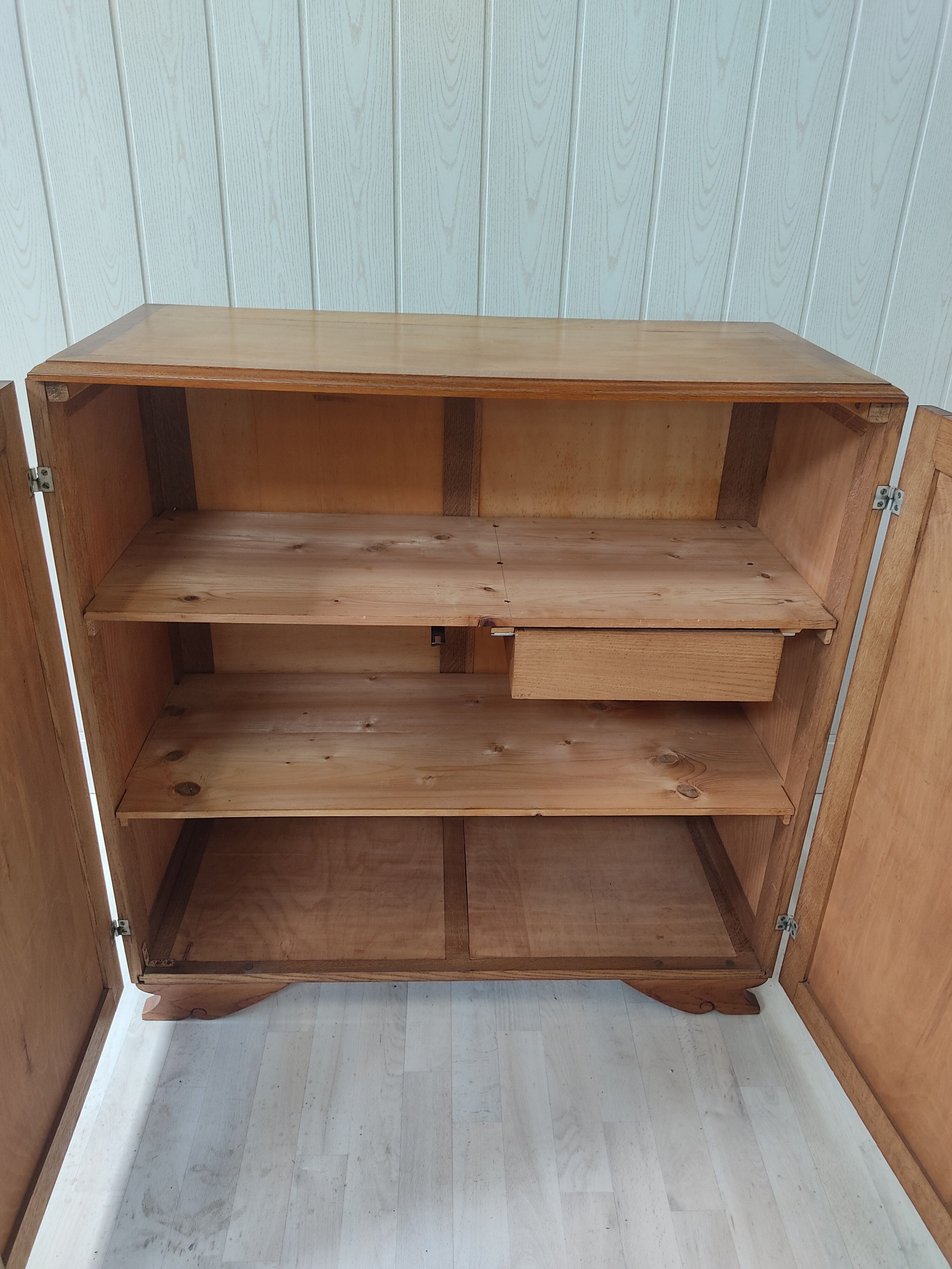 Vintage oak buffet 50s