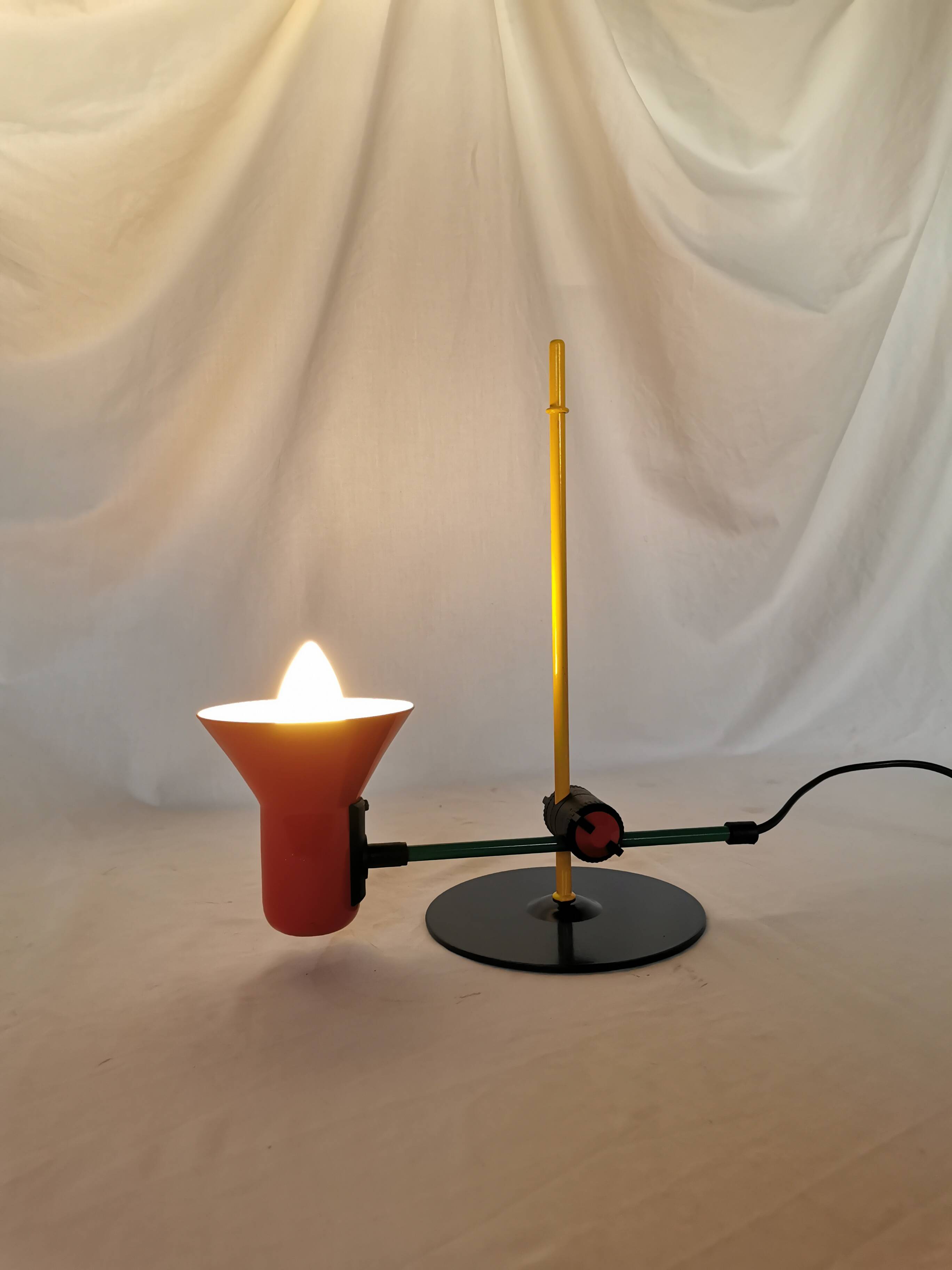 Lampe articulée postmoderne Veneta Lumi, Italie, 1980