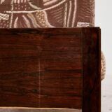 MK11213 Three-seater rosewood sofa