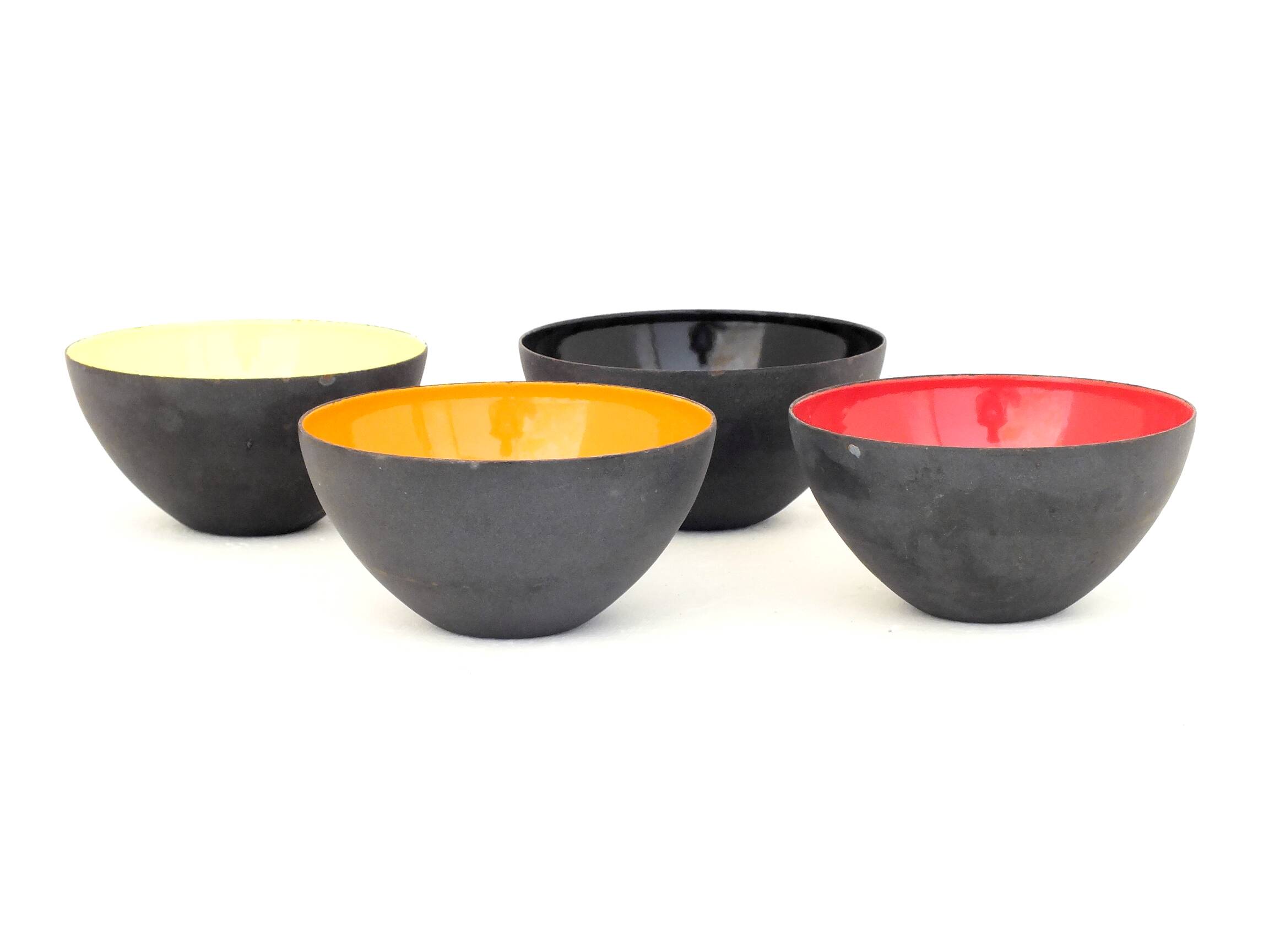 1  bowl first edition by Herbert Krenchel Krenit 1954