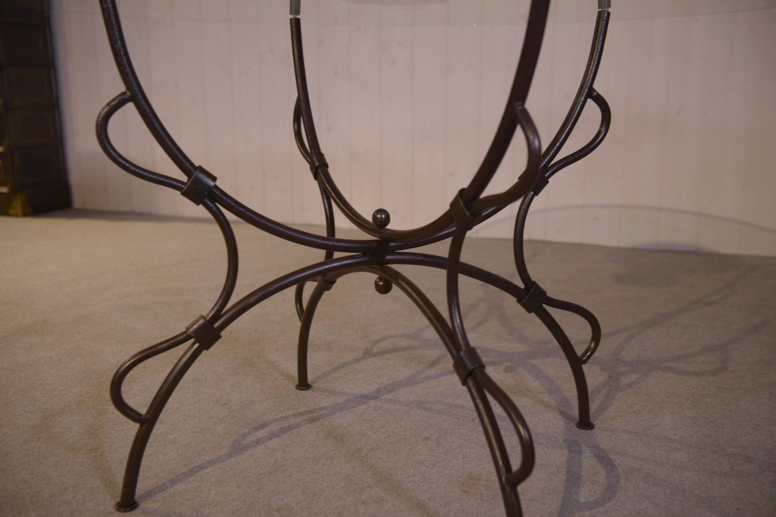 Table piètement en fer forgé pliant et plateau en verre intérieur/extérieur