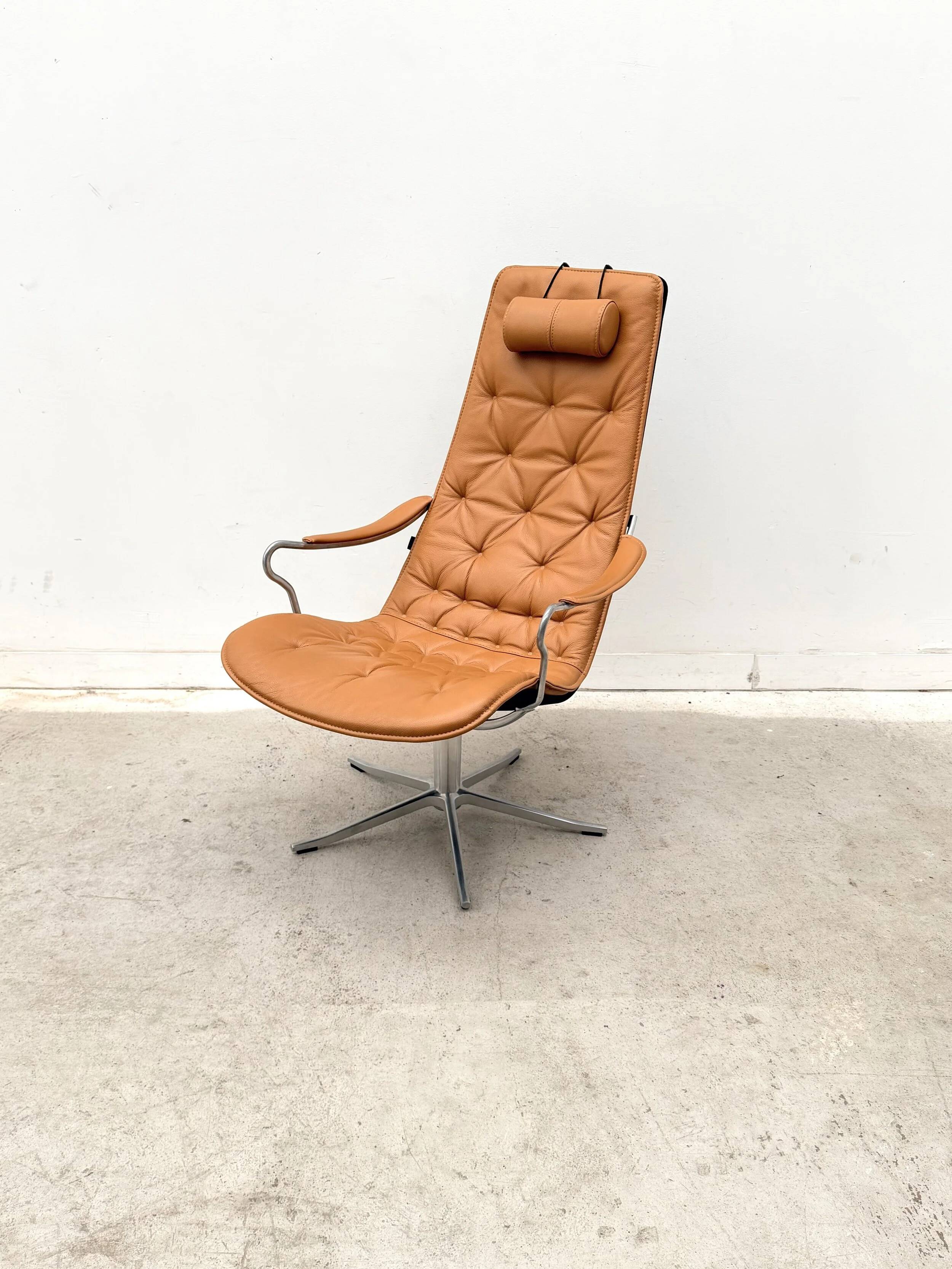 "Bravo" armchair by Jan Ekström for Conform in leather and aluminium, Sweden 2018
