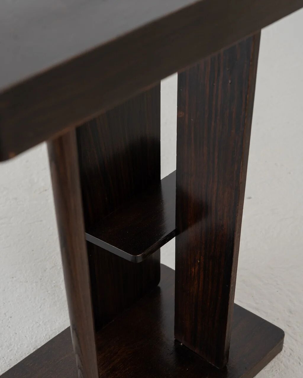 Table console moderniste, France, vers 1930