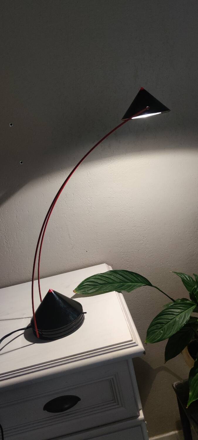 Lampe design massive française vintage des années 1980 : style Memphis