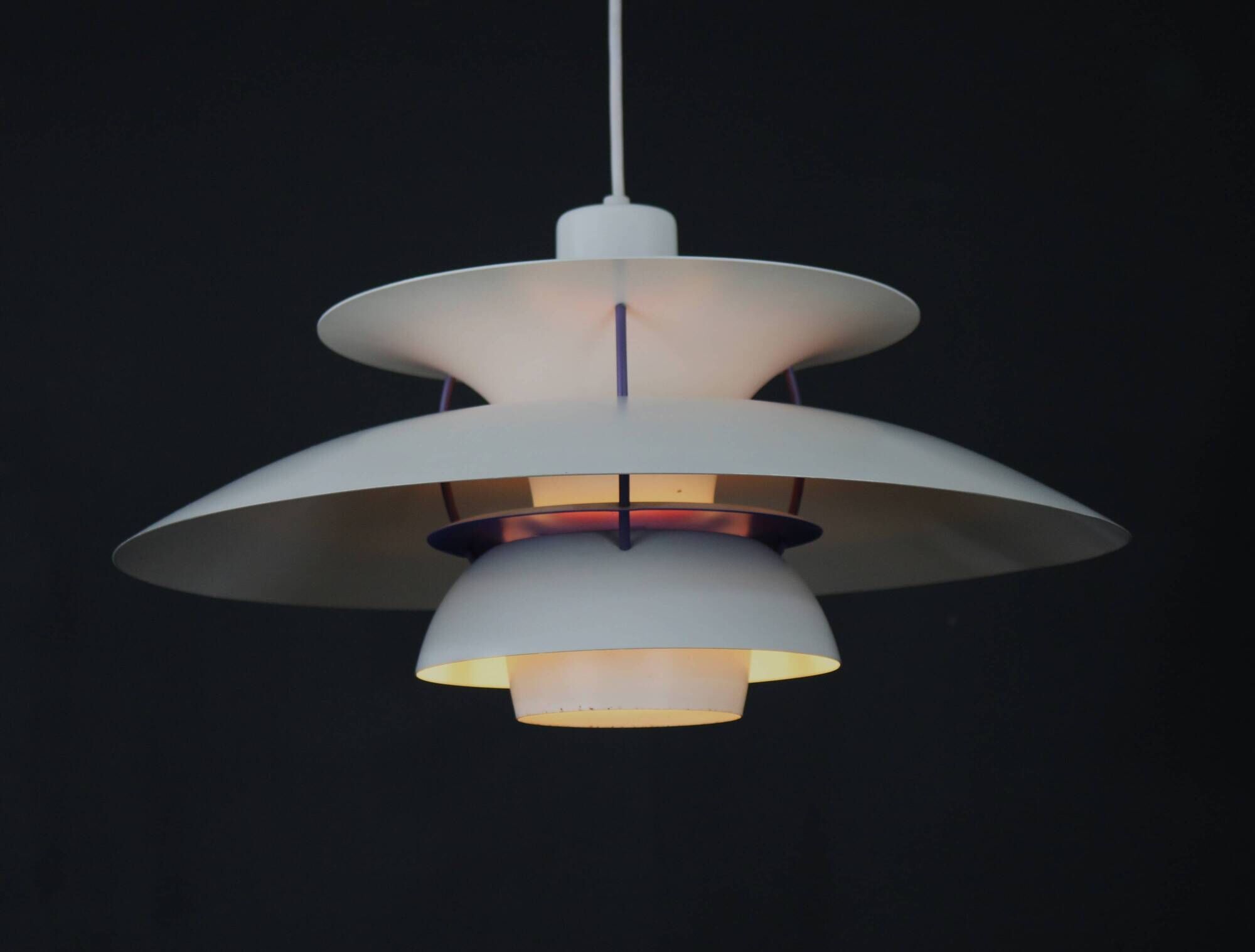 The real Danish stuff - PH5 pendant - original white color - Louis Poulsen - Poul Henningsen -