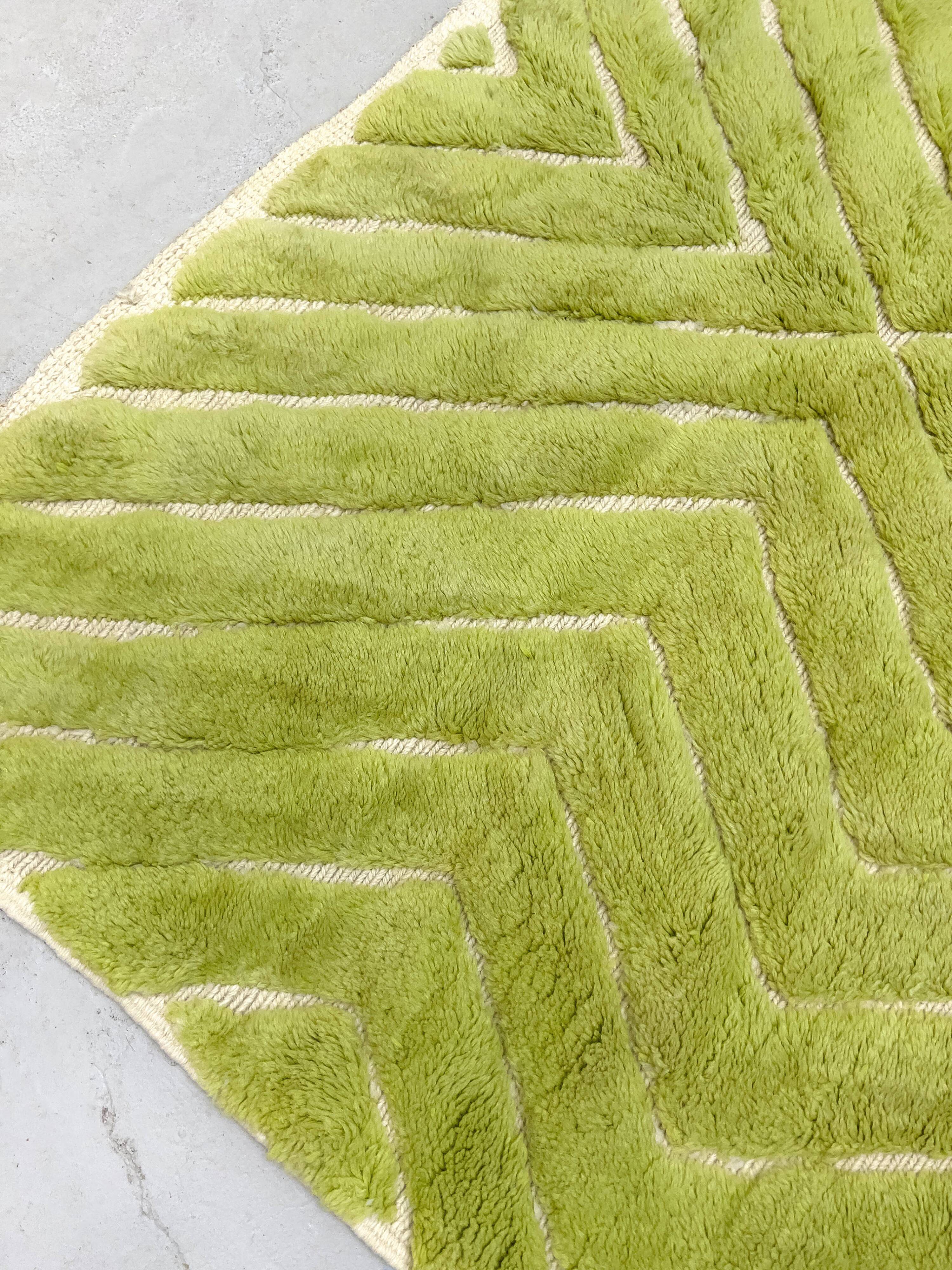 Tapis berbère marocain M'rirt bicolore vert 2,91x2,04m