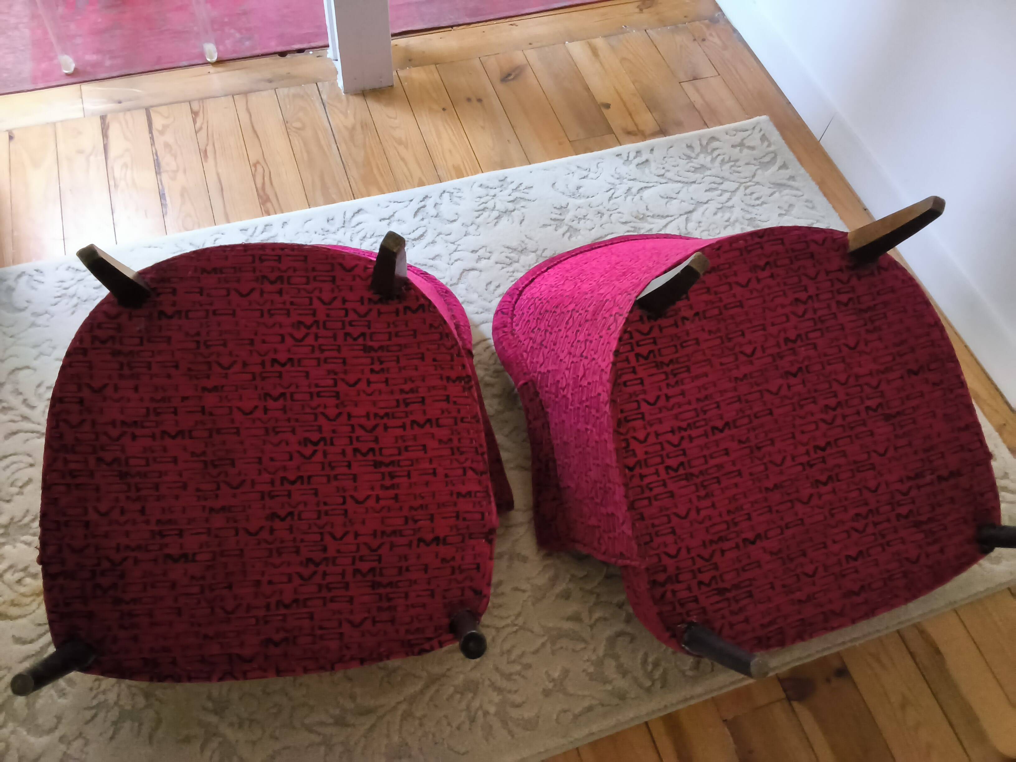 Pair of toad armchairs