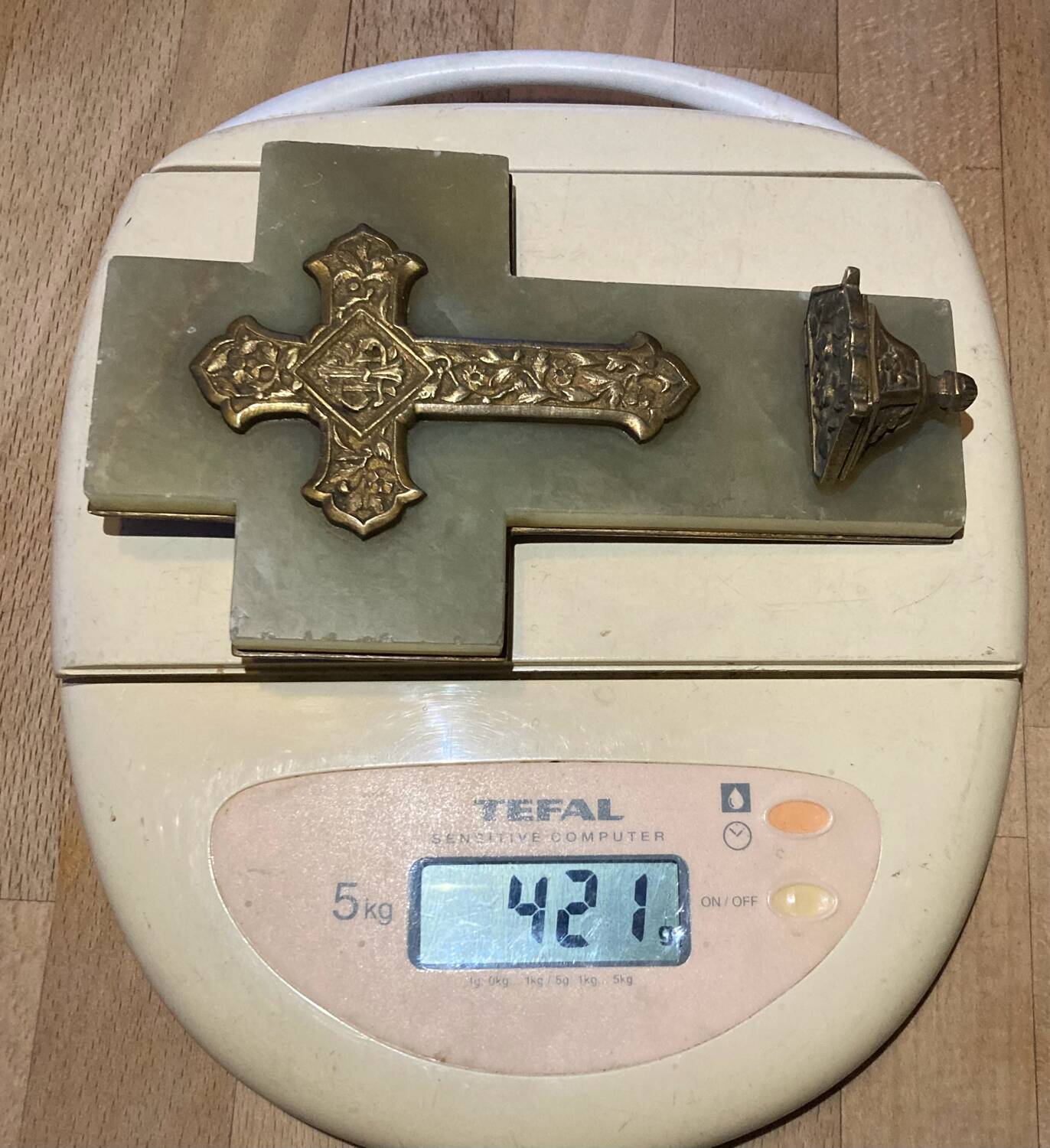 Art Deco holy water font in bronze, onyx and brass from the early 20th century