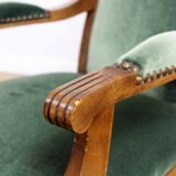 Armchair voltaire child