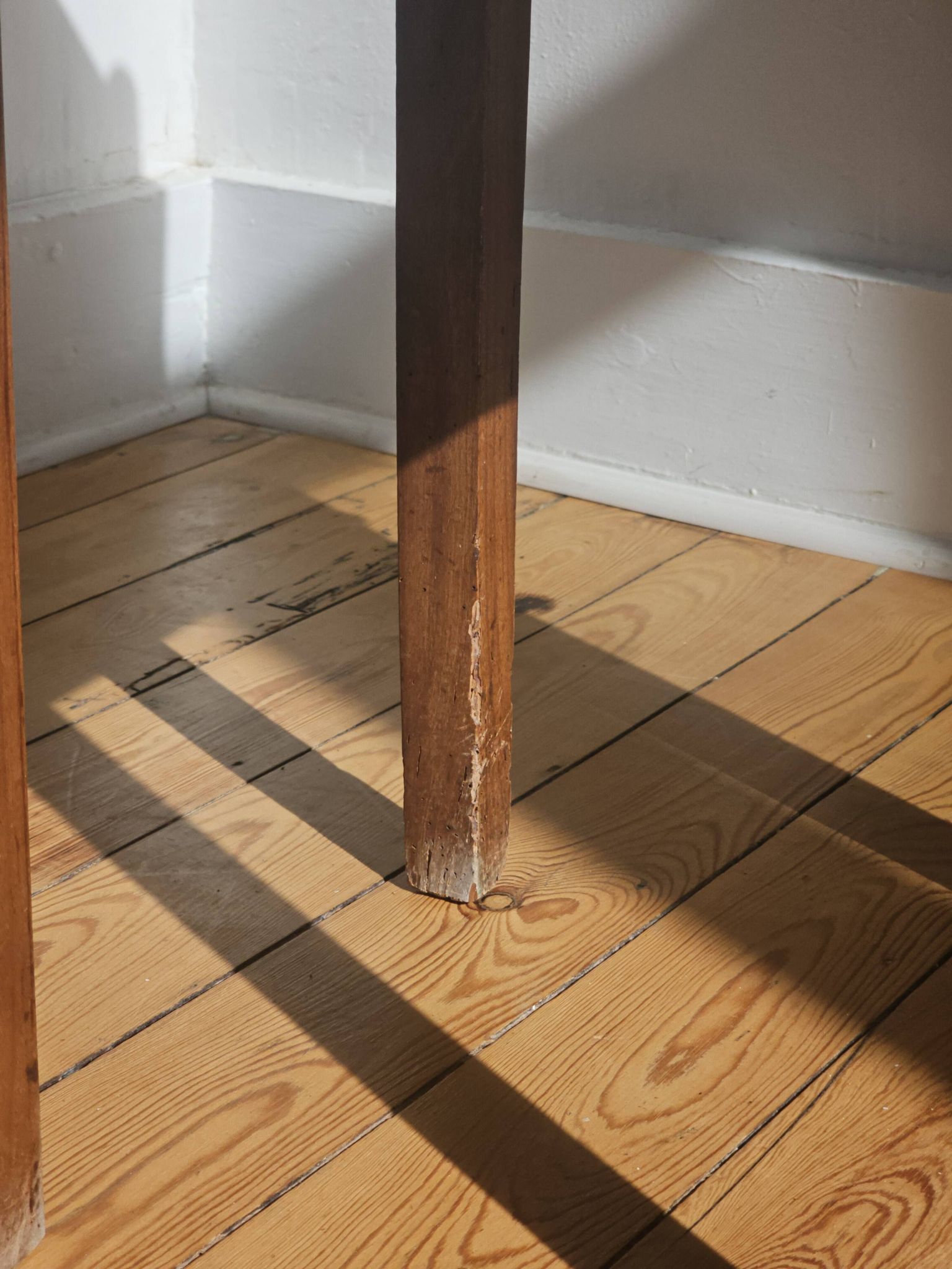 Solid wood side table - Louis XVI style