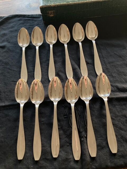 Ménagère métal argenté 36 pièces