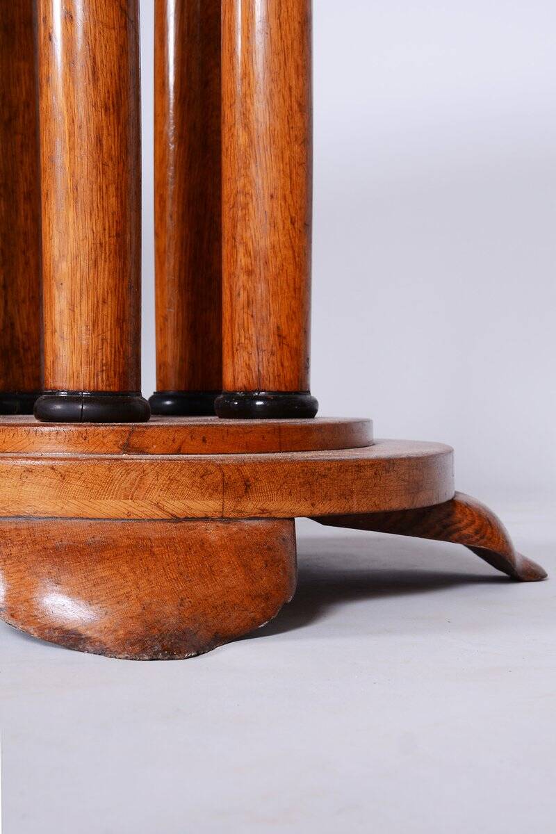 Biedermeier Dining Table in Oak, Austria, 1830s
