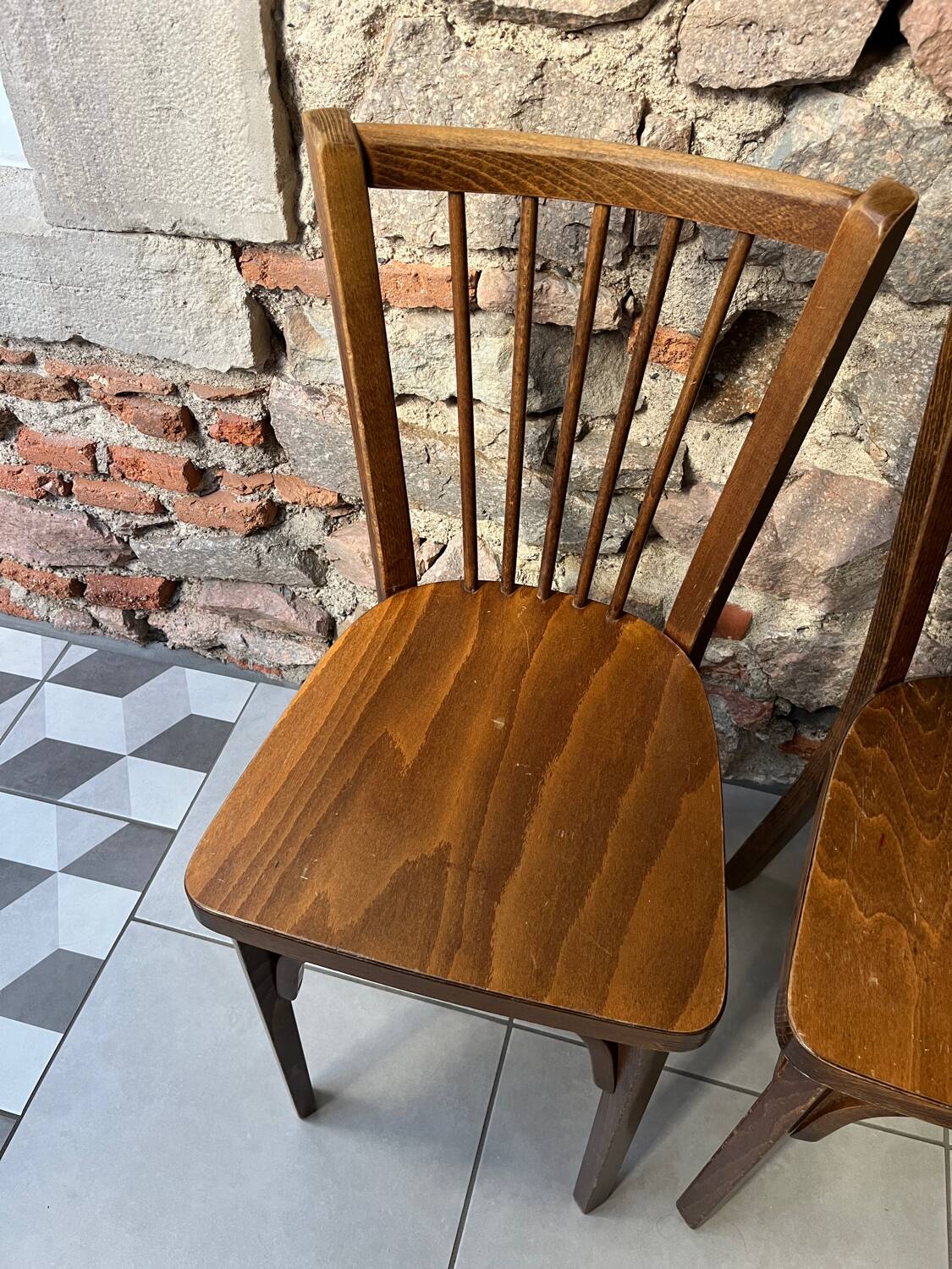 Paire de chaises bistrot Baumann