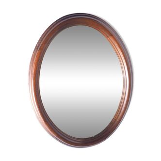 Oval mirror with wooden frame