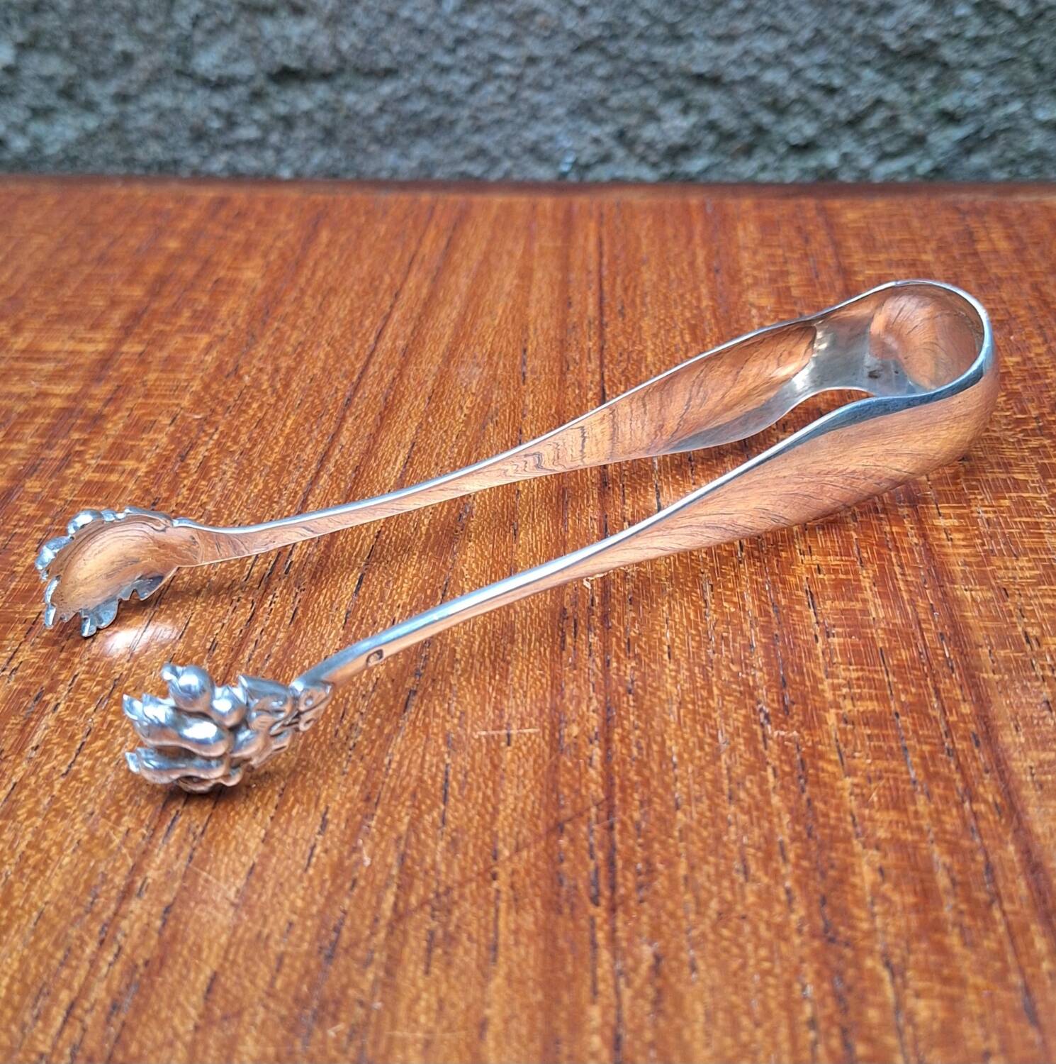 Sugar tongs or ice tongs in solid silver