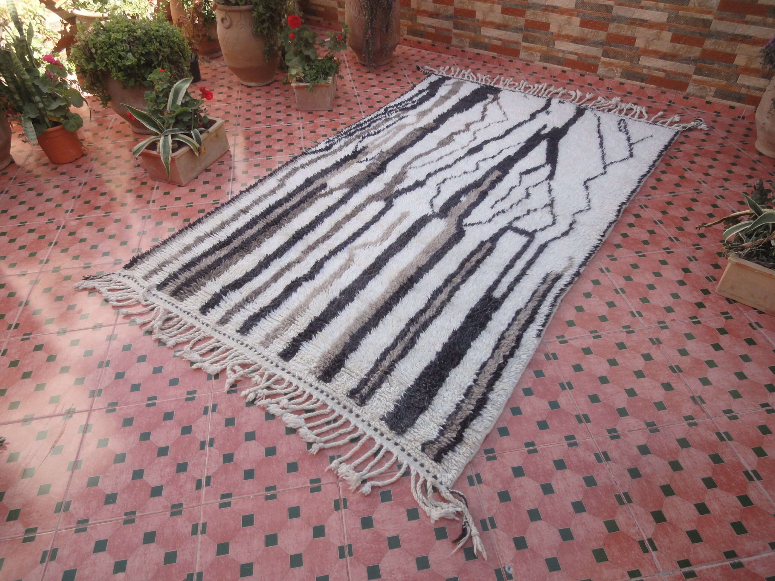 Carpet beni ourain 245 x 149 cm