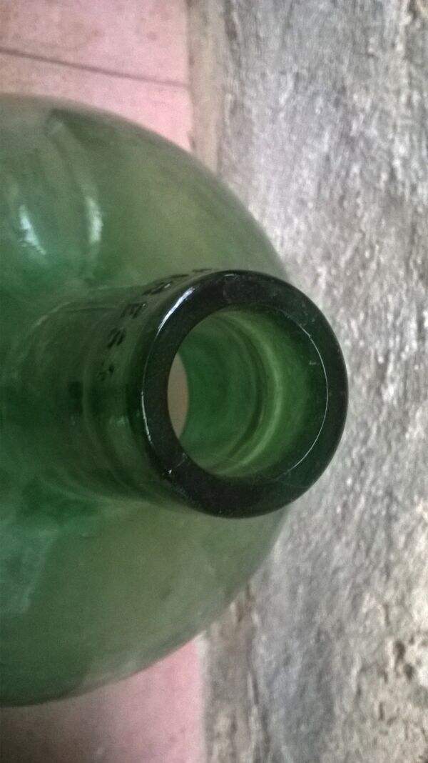 Bonbonne en verre ''dame jeanne