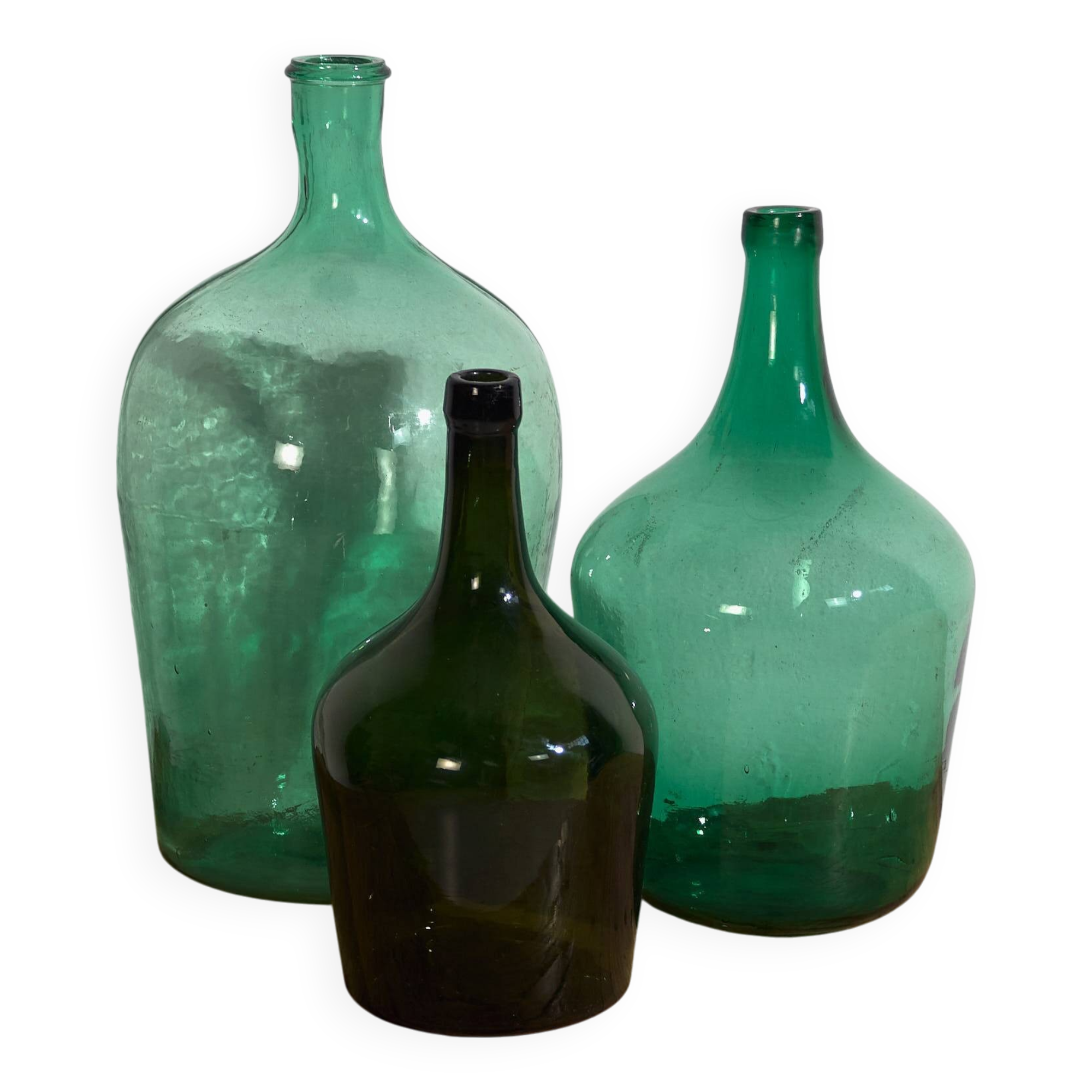 Set of antique cans (circa 1920). Set of 3 pieces