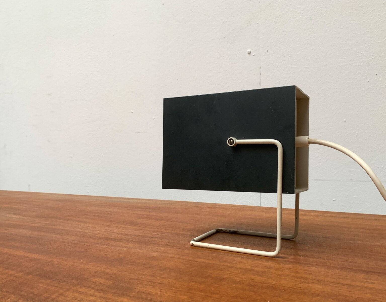 Mid-century minimalist table lamp by Wilhelm Braun Feldweg for Doria Leuchten, 1960s.