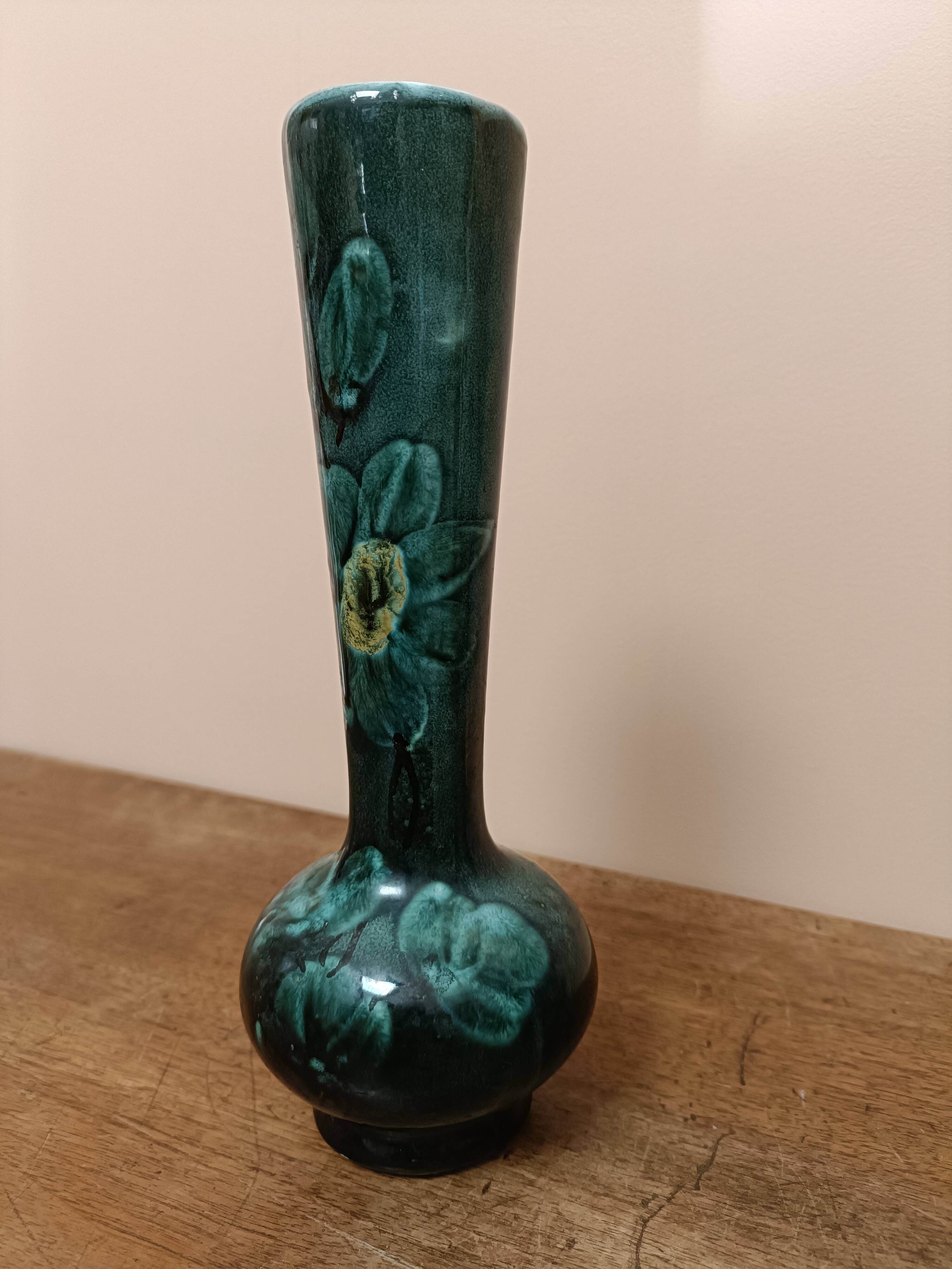 Soliflore green ceramic